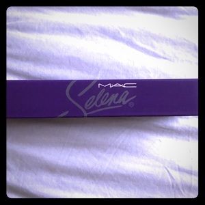 Selena Mac Mascara